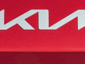 ВСК зафиксировал 37% снижение угонов авто в России, но назвал самые угоняемые марки и модели