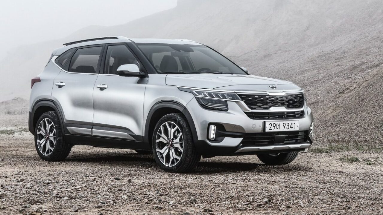 В Россию вернулся Kia Seltos: кроссоверы китайской сборки продают от 1,65 млн рублей