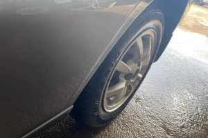 Что изменится для водителей с 1 декабря 2025 года: утильсбор, зимняя резина, права и налоги