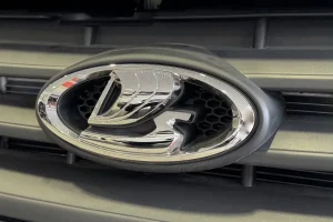 Почему автопром отказывается от нержавейки для кузовов, несмотря на «вечный» ресурс