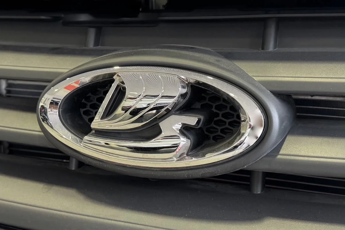 Почему автопром отказывается от нержавейки для кузовов, несмотря на «вечный» ресурс