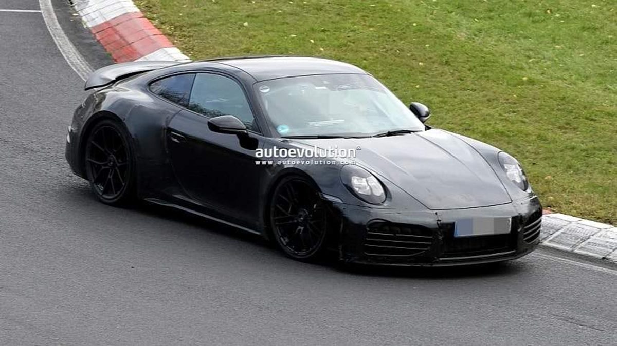 Porsche испытала на Нюрбургринге «скромный» 911 Turbo Touring без массивного антикрыла