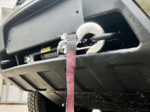 В Жигулевске выставили на продажу ангар с ретроавто и мотоциклами за 65 млн рублей