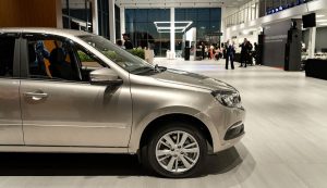 Минпромторг расширил программу льготного автокредитования на все легковые LADA, УАЗ и ГАЗ до 3,5 тонны