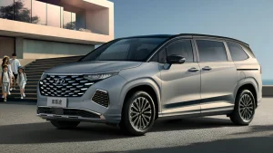 В России возобновились продажи семиместного минивэна Hyundai Custin: от 3,125 млн рублей