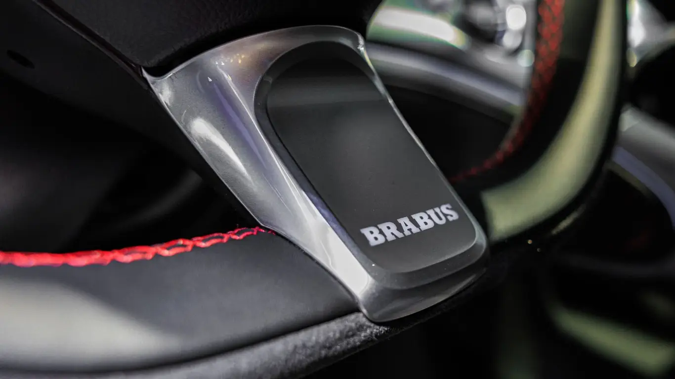 Brabus представил 900‑сильный Rocket 900 на базе Mercedes‑AMG G63: всего 50 экземпляров