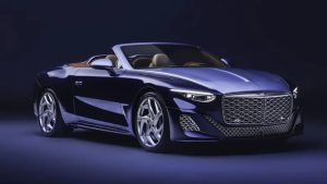 Представлен уникальный Bentley Batur Convertible с платиновыми деталями и одним из последних W12