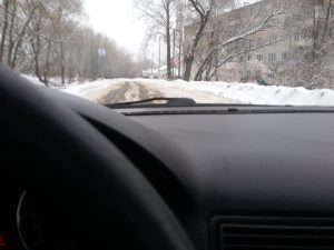 Эксперт рассказал, как быстро и безопасно прогреть салон автомобиля зимой