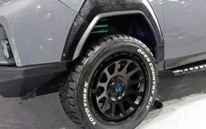 Из минивэна в внедорожник: Double Eight показала «Alphard-Land Cruiser» на Токийском автосалоне