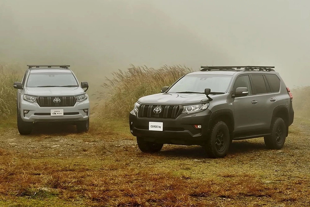 Toyota представила дорогой заводской тюнинг Land Cruiser Prado 150 Newscape для японского рынка