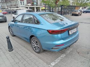 Белорусский авторынок просел на 40%: половину продаж удерживают Belgee и Geely