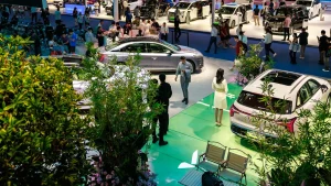 Почему падают продажи китайских автомобилей в России: обвал цен, проблемы дилеров и сервиса