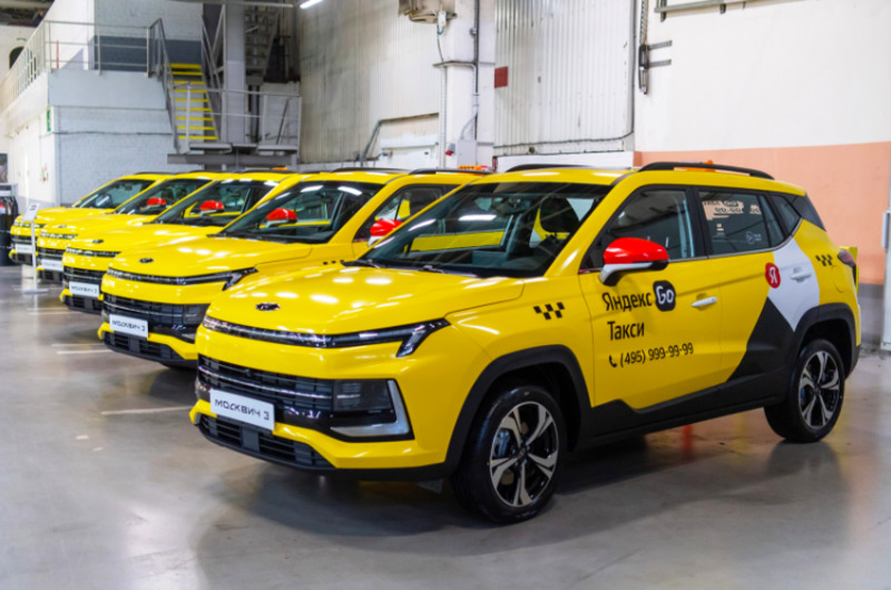 Эксперт Максимов предупредил о массовом уходе таксопарков с рынка к концу 2026 года