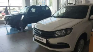 АвтоВАЗ назвал январь–февраль 2026 года худшими за 20 лет на фоне падения продаж Lada на 24%