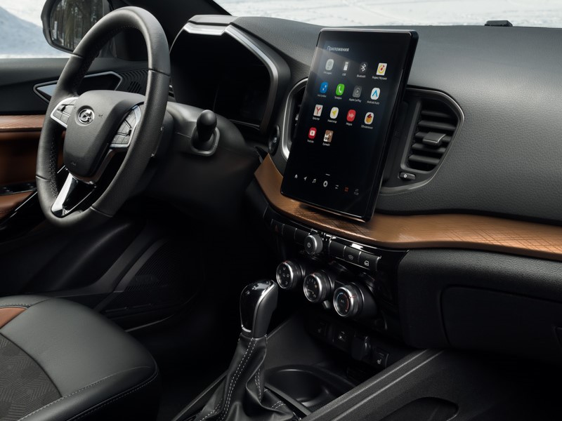 Двухтопливный седан LADA Vesta CNG нового поколения добрался до дилеров и нацелен на корпоративный парк