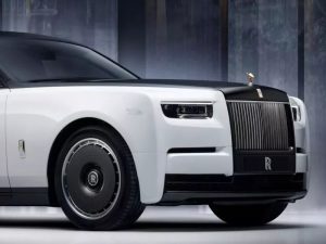 В Белоруссии на аукцион выставили арестованный Rolls‑Royce Ghost 2012 года за 265 тыс. рублей